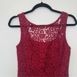 White House Black Market Women Red Cocktail Dress Lace . WHBM. NO BELT